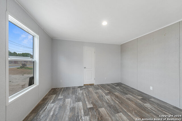 Image 11 of 22 For 755 Avenue D