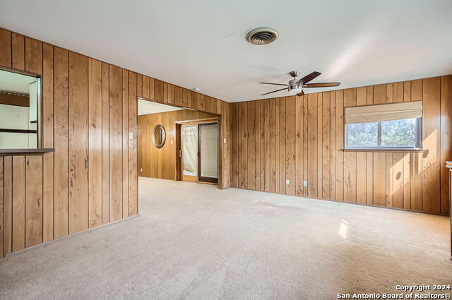 Image 6 of 28 For 3018 Tawny Oak Drive