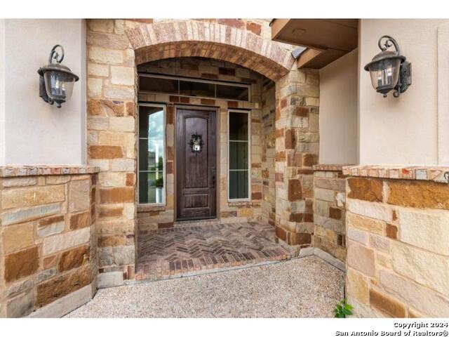 Image 4 of 33 For 30415 Cibolo Run