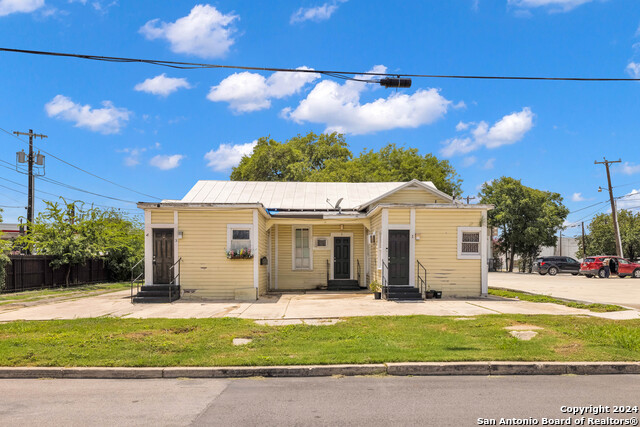 Details for 121 Howard St  5c, San Antonio, TX 78212