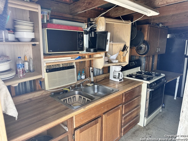 Image 11 of 27 For Tbd Pumpville Road