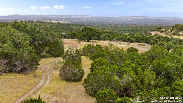 Image 8 of 19 For 701 Windmill Ridge Dr.