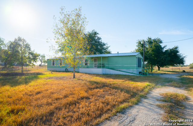 Details for 14650 La Vernia Rd, St Hedwig, TX 78152