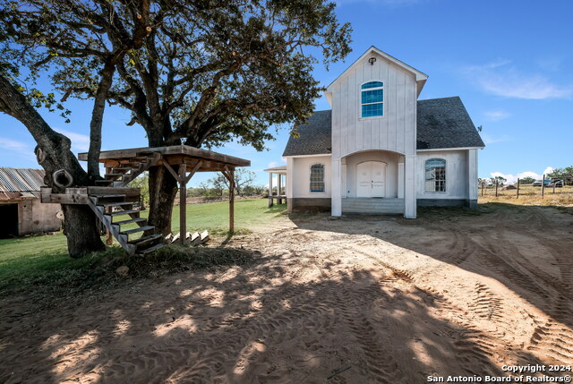 Image 8 of 18 For 175 Country View Ln