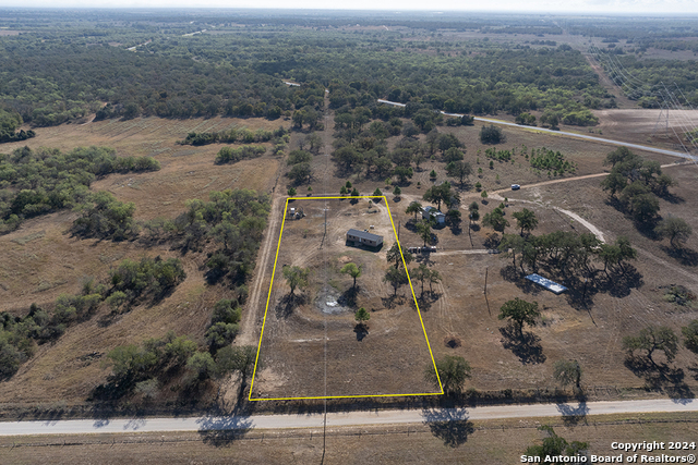 Details for 3067 Cr 442  , Stockdale, TX 78160