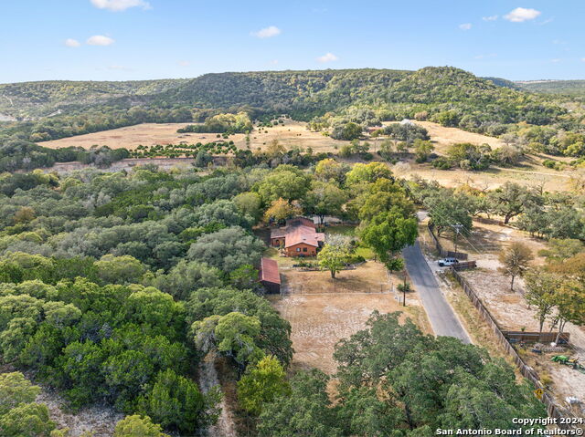 Image 22 of 26 For 323 Upper Cibolo Creek Rd