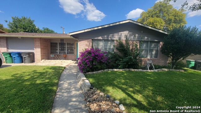 Details for 423 Senova Dr, San Antonio, TX 78216