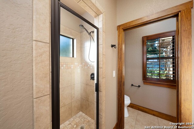 Listing photo id 22 for 112 Juniper Pt