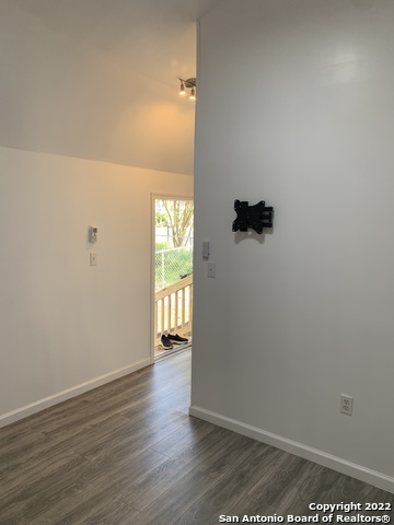 Listing photo id 7 for 25315 Lynda Sue Dr  2