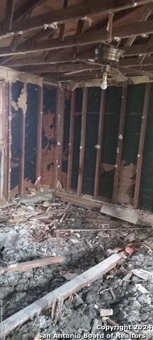 Listing photo id 8 for 1310 Valencia