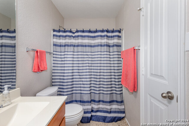 Image 16 of 23 For 226 Pleasanton Cir