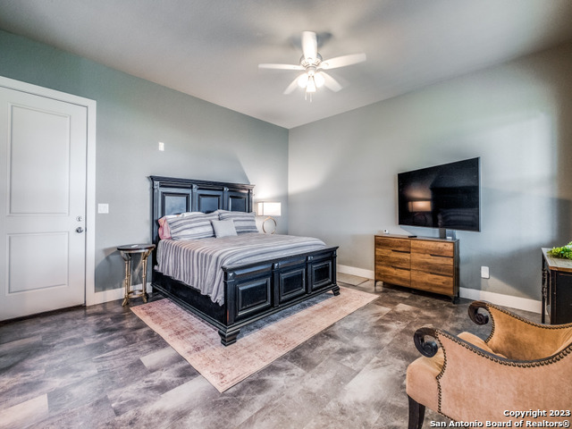 Image 6 of 30 For 338 Salt Grass Trail