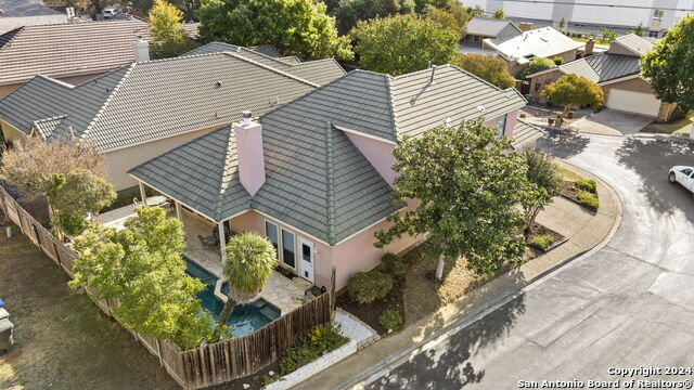 Image 16 of 40 For 13746 Bluff Villas Ct.