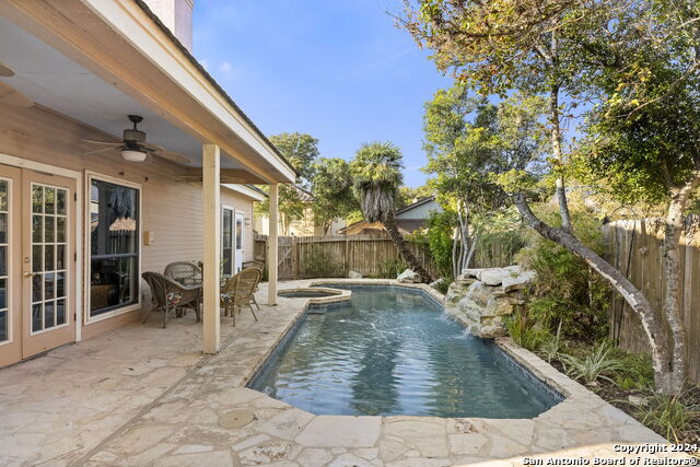 Image 2 of 40 For 13746 Bluff Villas Ct.