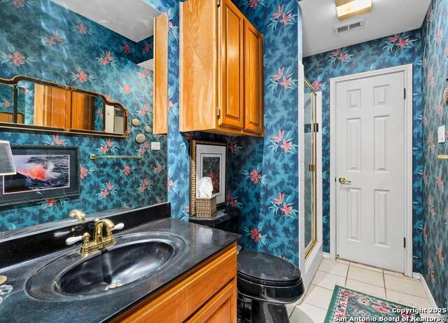 Image 34 of 40 For 13746 Bluff Villas Ct.