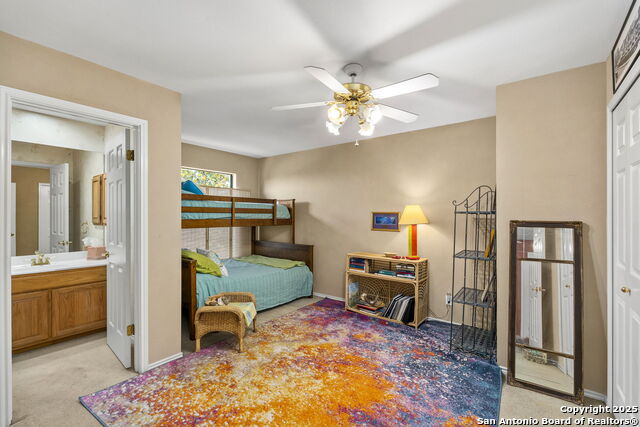 Image 36 of 40 For 13746 Bluff Villas Ct.