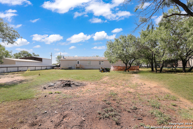 Image 17 of 17 For 414 Cr 6842 Lytle