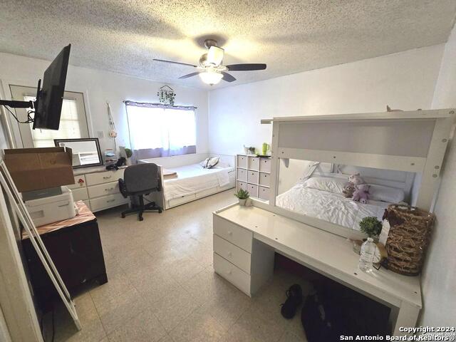 Image 11 of 18 For 3311 Woodlawn Ave W