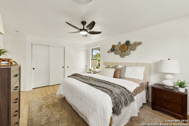 Image 22 of 25 For 5625 Galewind Dr