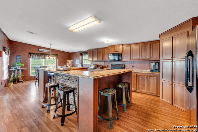 Listing photo id 15 for 146 County Road 2665