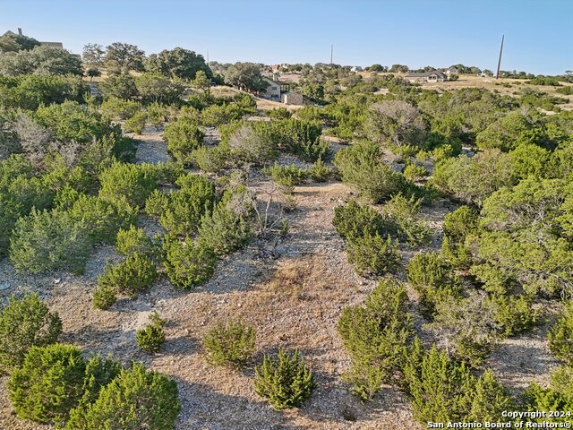 Listing photo id 20 for 115 Juniper Point