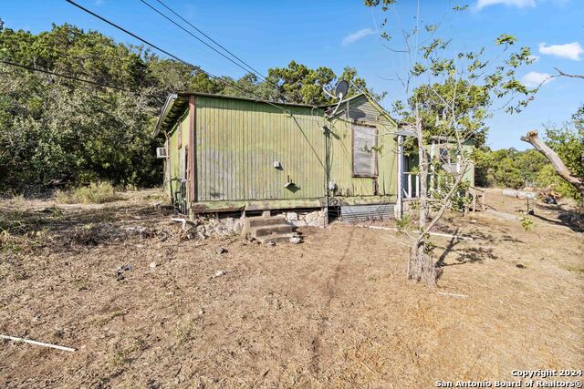 Image 7 of 29 For 18545 Bandera Rd