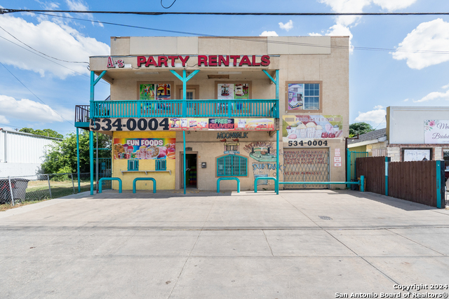 Details for 4814 Commerce St W, San Antonio, TX 78237