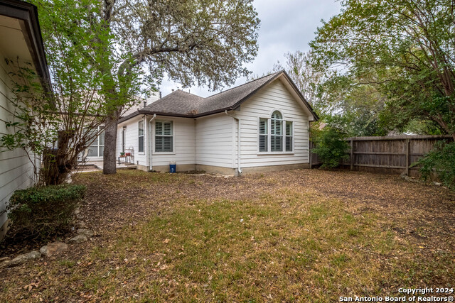 Image 34 of 41 For 9322 Tyler Oaks