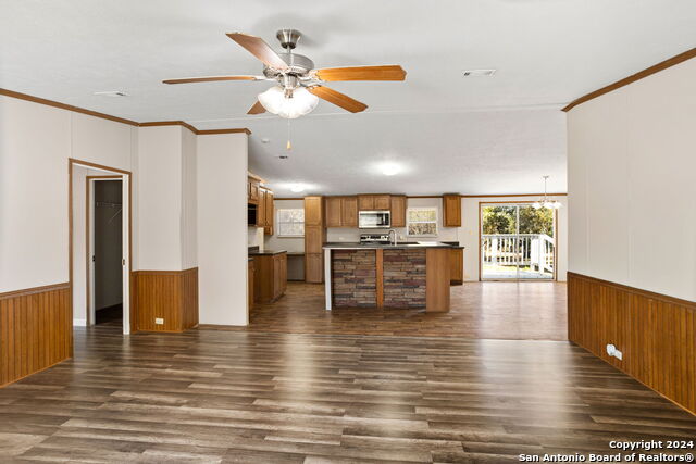 Image 7 of 25 For 22992 Trumbo Rd