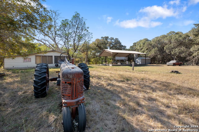 Listing photo id 9 for 849 Krueger Canyon