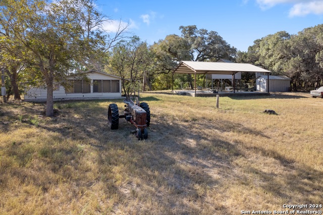 Listing photo id 6 for 849 Krueger Canyon