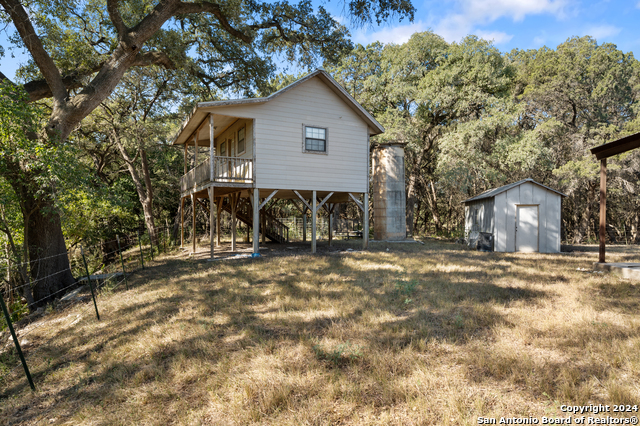 Image 4 of 17 For 849 Krueger Canyon