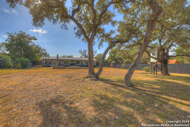 Listing photo id 34 for 402 Laurel Hill