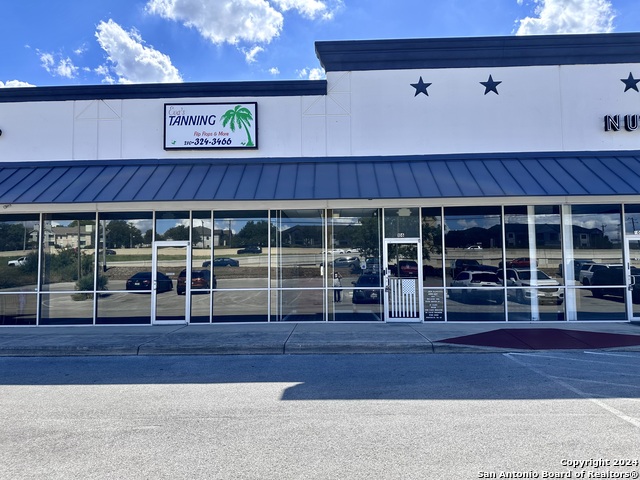 Details for 8142 Shin Oak  106, Live Oak, TX 78233