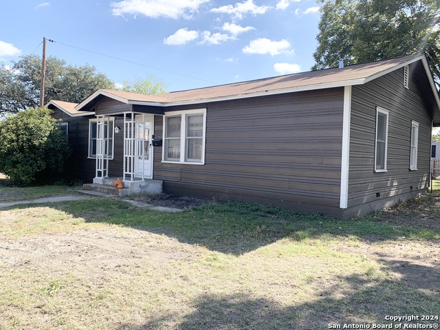 Details for 1101 22nd St, Hondo, TX 78861