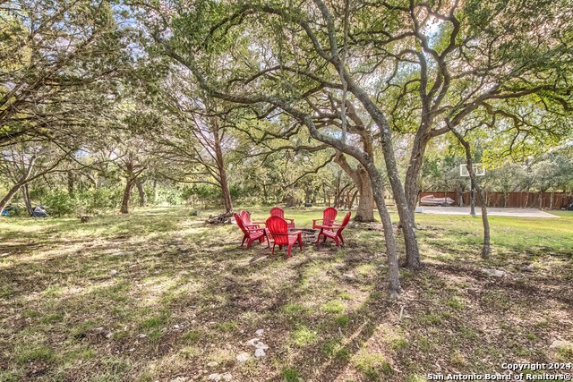 Listing photo id 36 for 481 Vaquero Dr