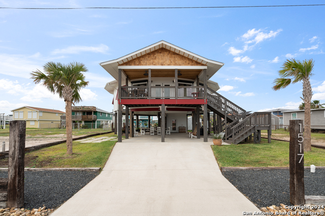 Details for 1517 S Magnolia St, Rockport, TX 78382