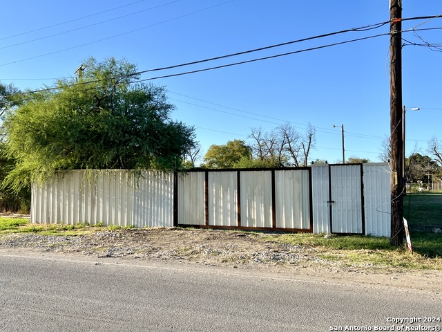 Details for 2235 Frio City Rd, San Antonio, TX 78226