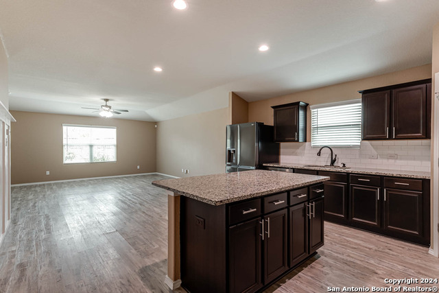 Listing photo id 8 for 15227 Pandion Drive