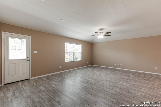 Listing photo id 9 for 15227 Pandion Drive