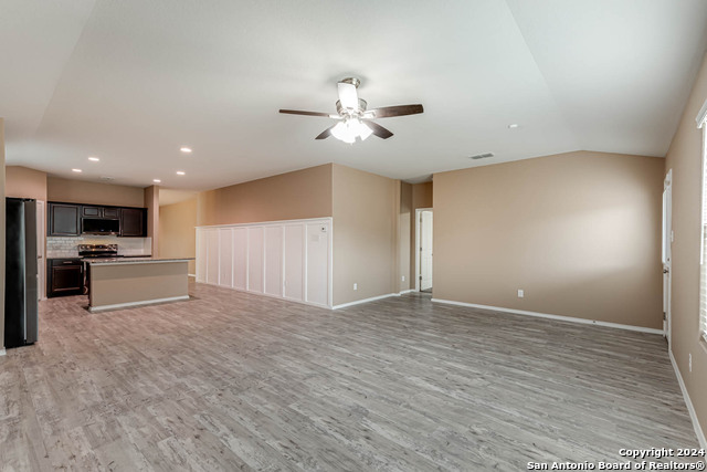 Listing photo id 12 for 15227 Pandion Drive