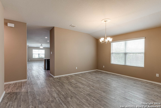 Listing photo id 3 for 15227 Pandion Drive