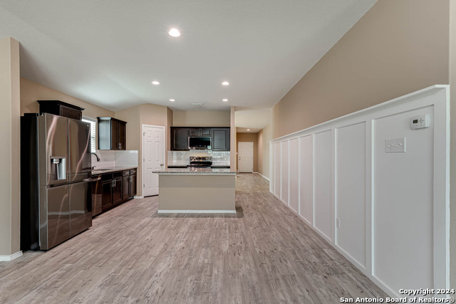 Listing photo id 5 for 15227 Pandion Drive