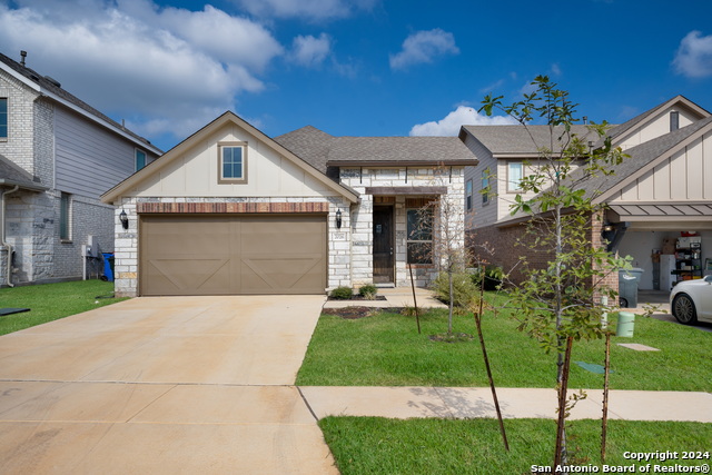 Details for 2026 Flametree Ave, New Braunfels, TX 78132