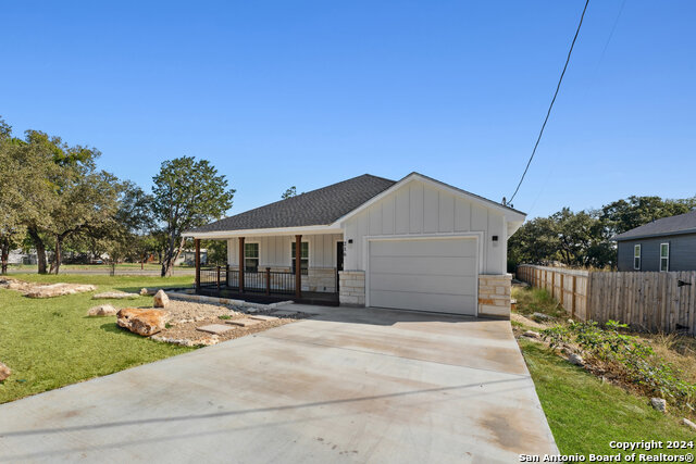 Details for 216 Granite Rd, Spring Branch, TX 78070