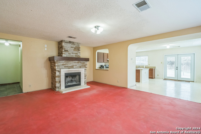 Image 4 of 20 For 11607 Emerald Pecan Dr