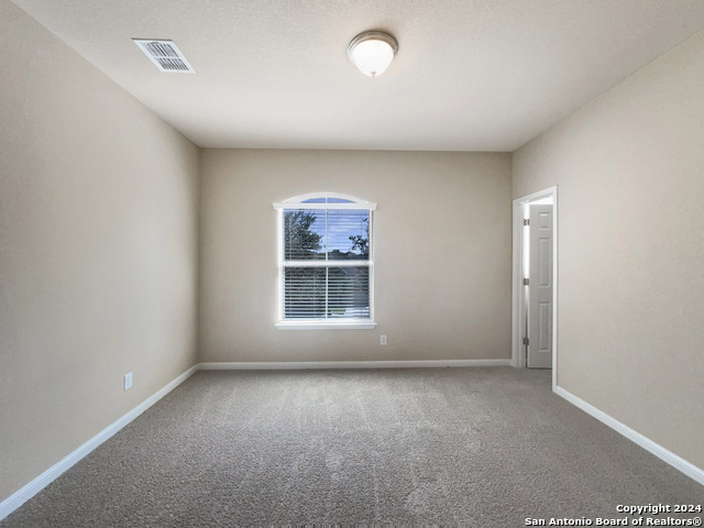 Listing photo id 30 for 9615 Calmont Way