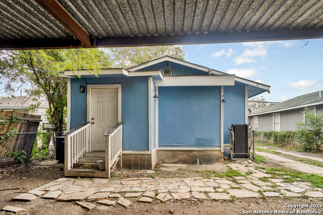 Image 21 of 21 For 1509 Sabinas St N