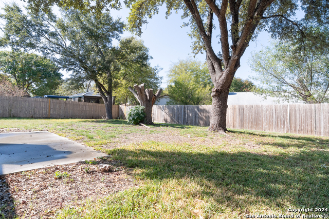 Image 20 of 25 For 14023 Boulder Oaks