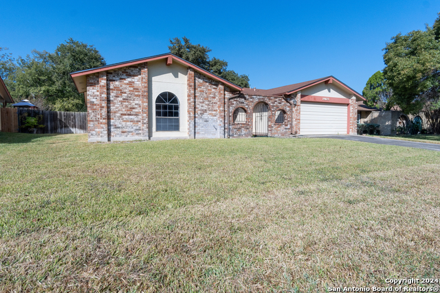 Image 3 of 25 For 14023 Boulder Oaks